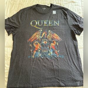 Old Navy NWT Queen Tee -  - Size XXL